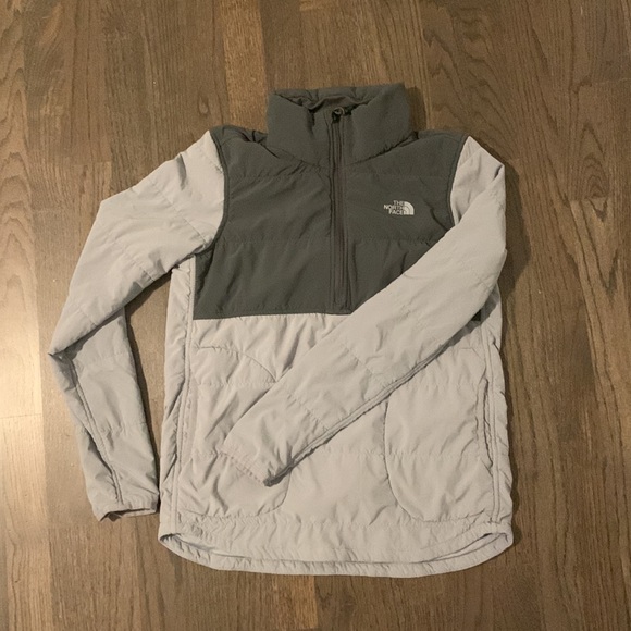 North Face Mountain Lightweight Pullover, Quarter Zip - Picture 1 of 6